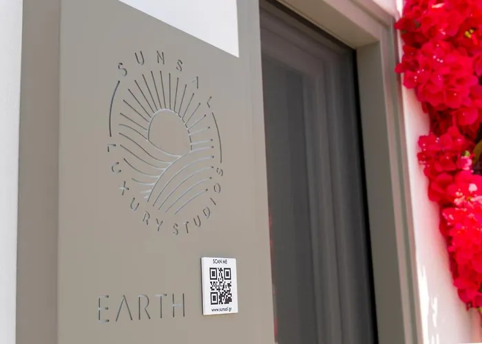Sunsal Luxury Studios - Earth